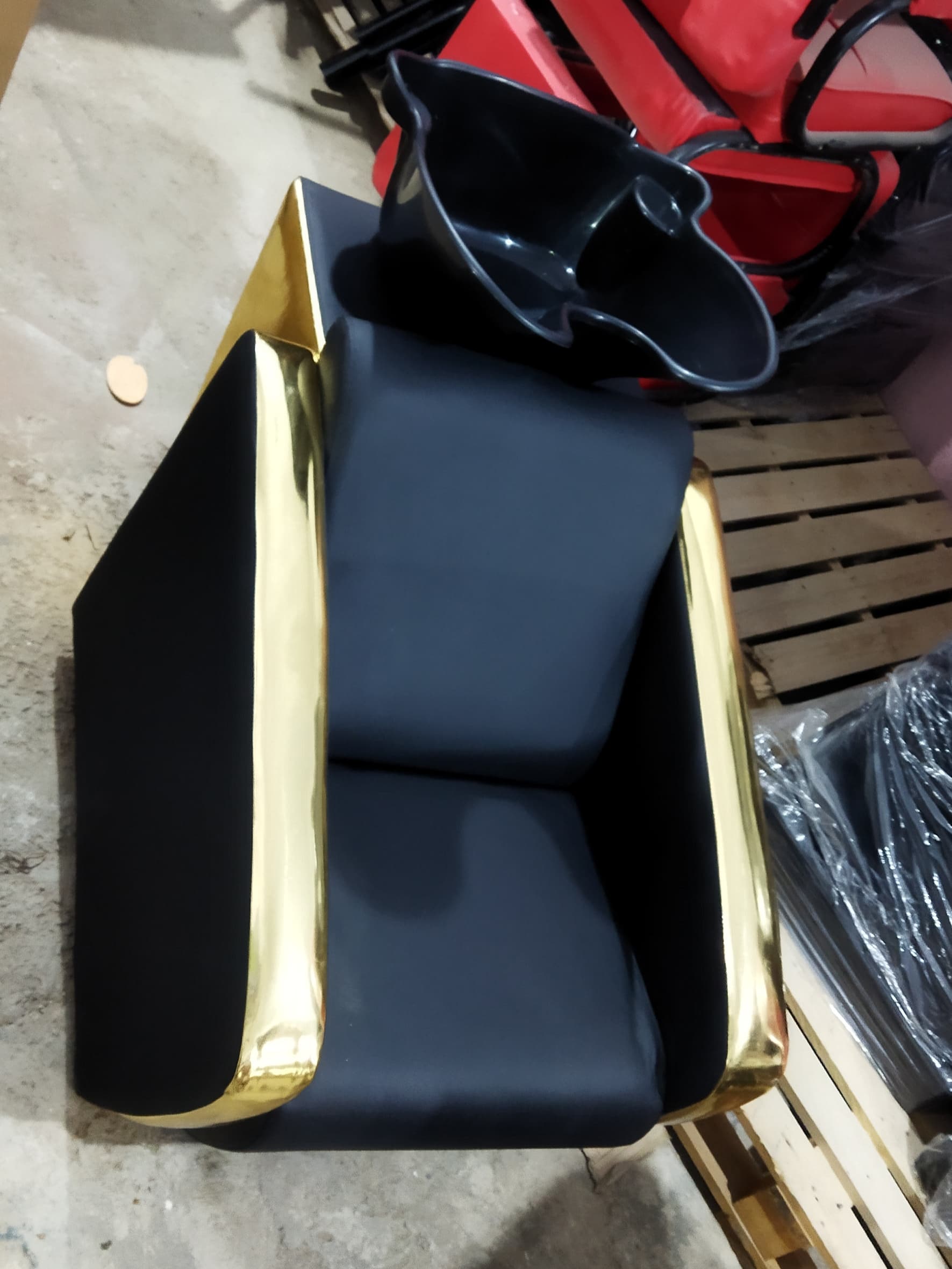 FOTTEILLE LAVE TETE EN PLASTIQUE NOIR ET DORRIE