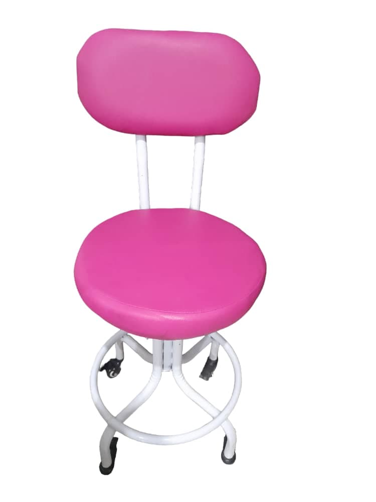 CHAISE LOCAL SUR ROULETTE ROUSE