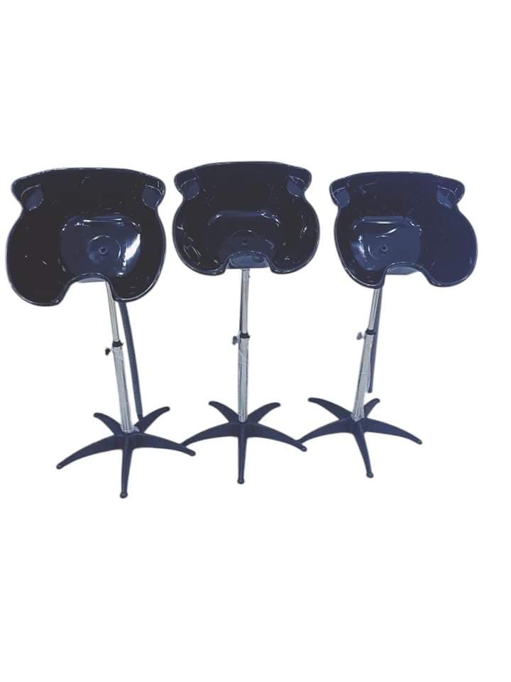 LAVE TETE PLASTIQUE NOIR